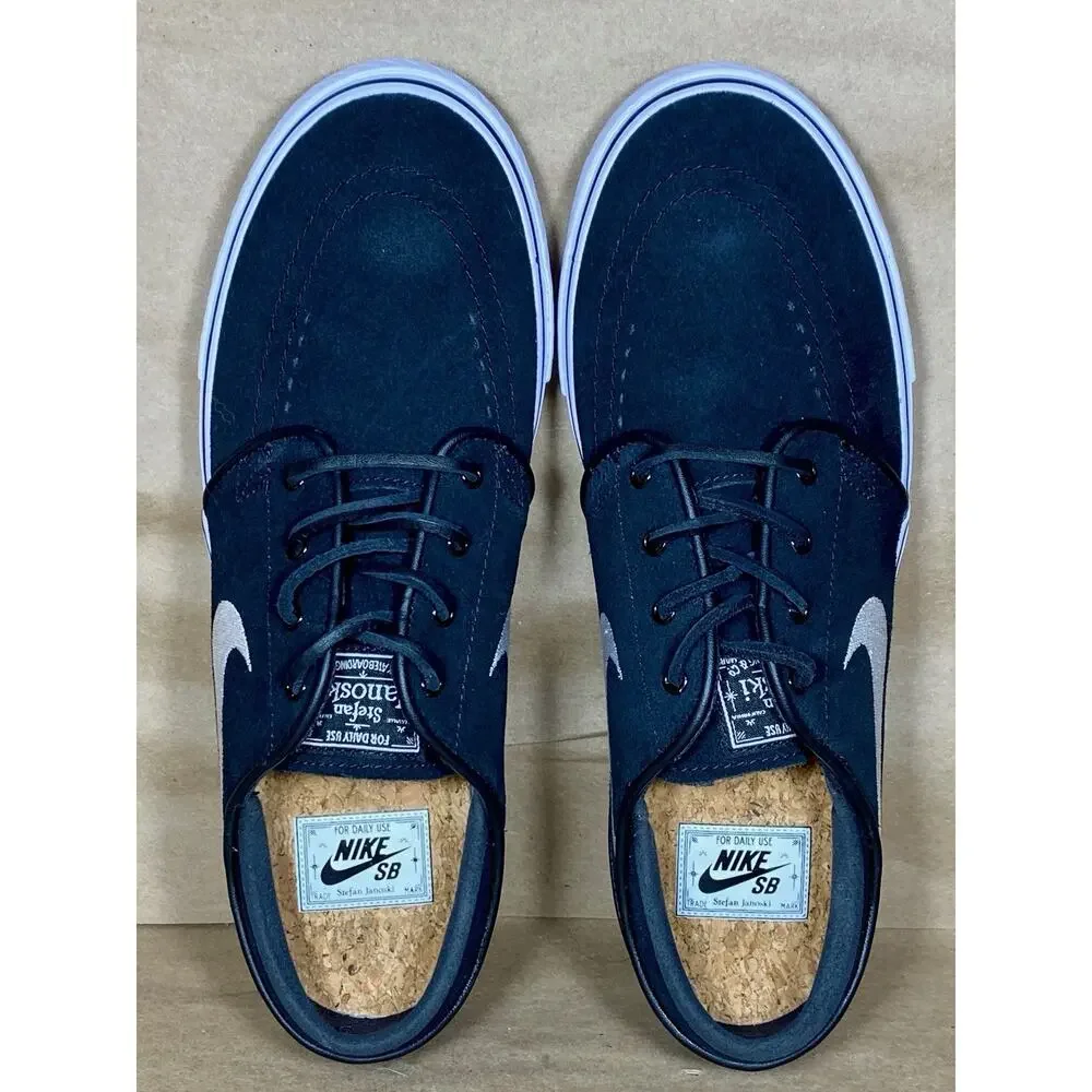 Nike Zoom Stefan Janoski SB‎ Men Size 6.5 Women / Size 8 Black White FD6757-001